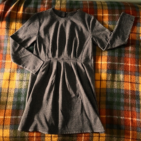 Girl’s Gray Zara Gingham Checked Dress (Size 13-14) - Picture 3 of 6